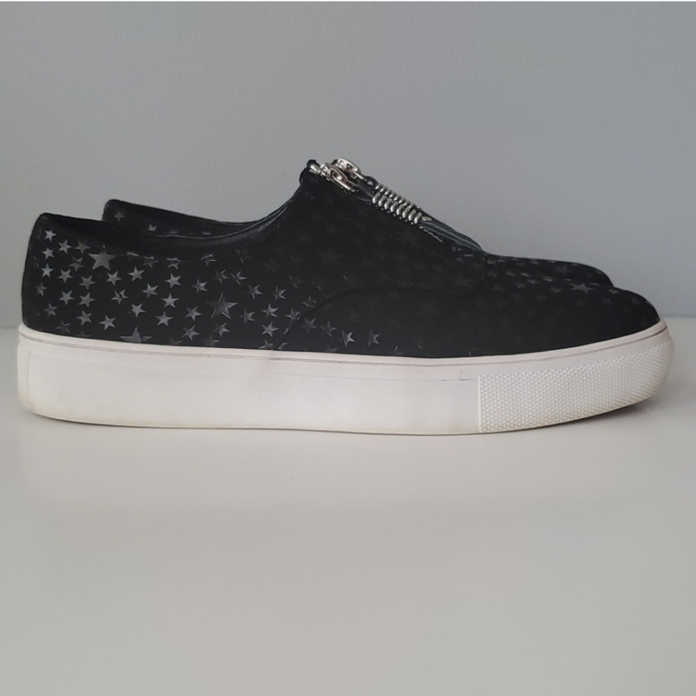 Madden Girl Black Stars Kudos White Platform Tennis Shoes 9.5